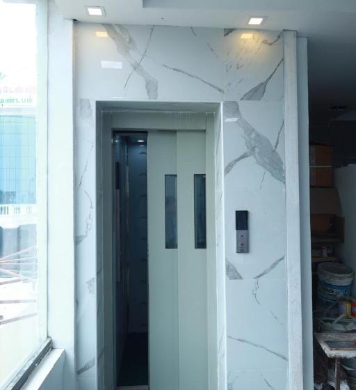 Hotel Ananda Residency