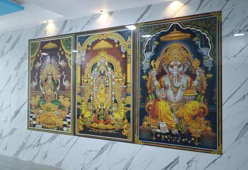 Hotel Ananda Residency