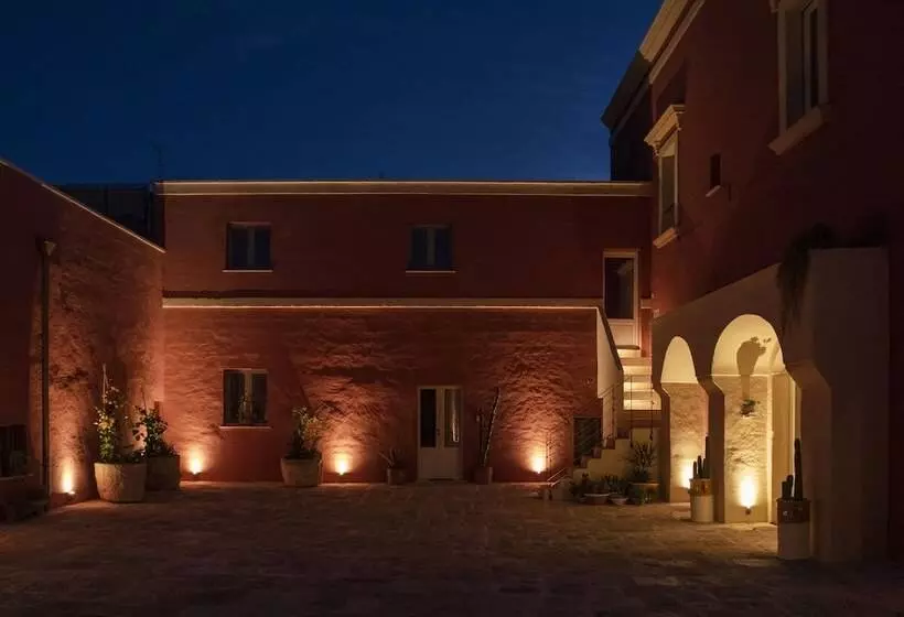 هتل Antica Masseria Le Monache