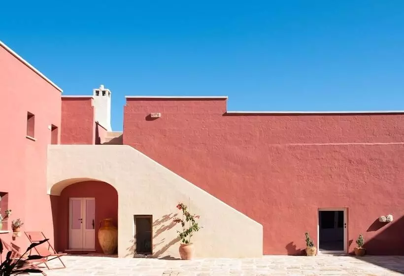 هتل Antica Masseria Le Monache