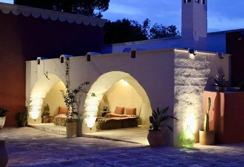 هتل Antica Masseria Le Monache