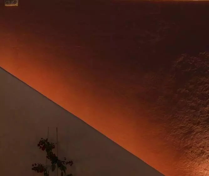 هتل Antica Masseria Le Monache