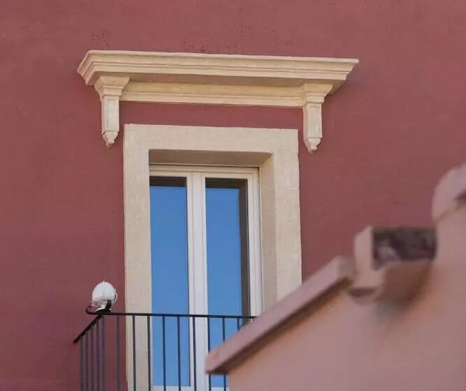 هتل Antica Masseria Le Monache