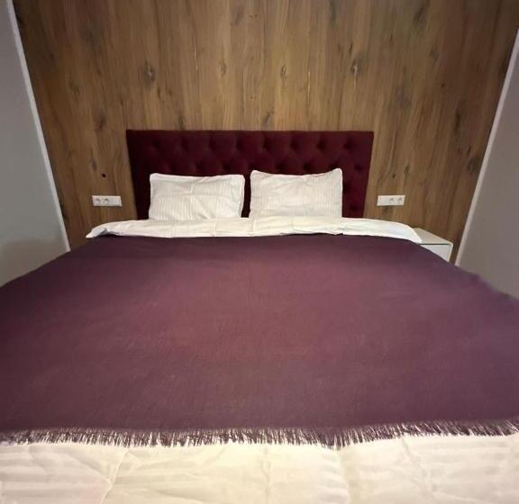 هتل Atyrau Avenue