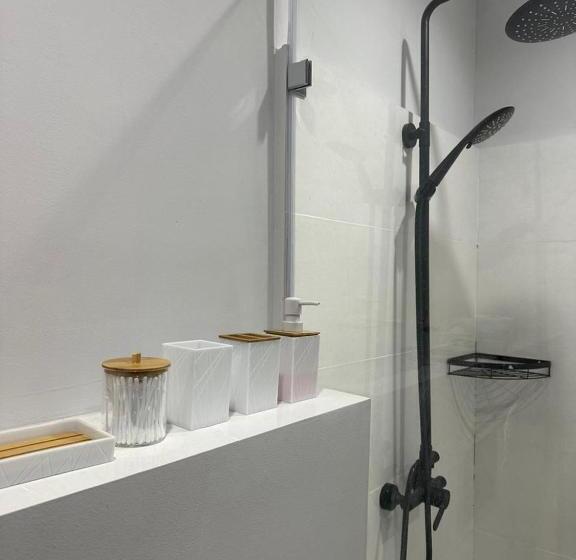 هتل Atyrau Avenue