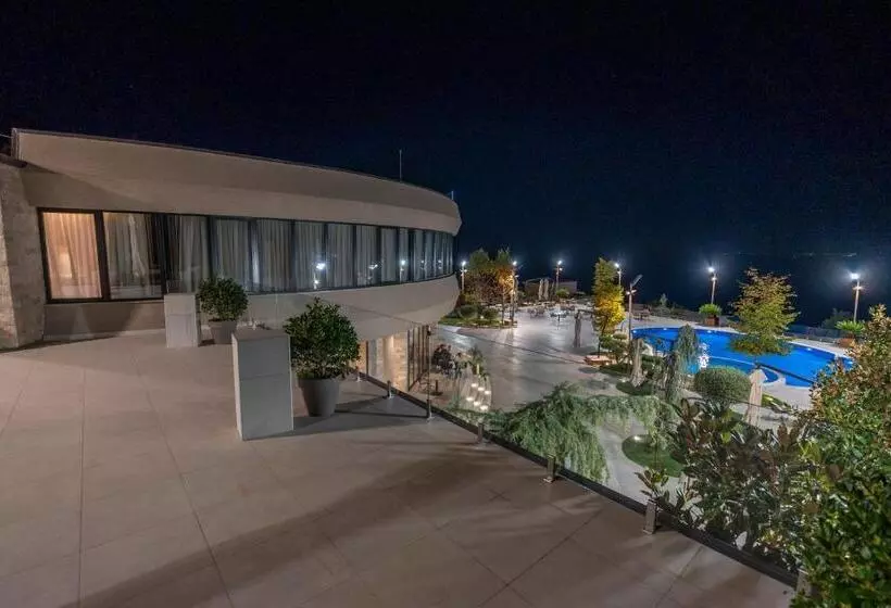 هتل Duomo Resort