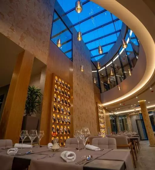 هتل Duomo Resort