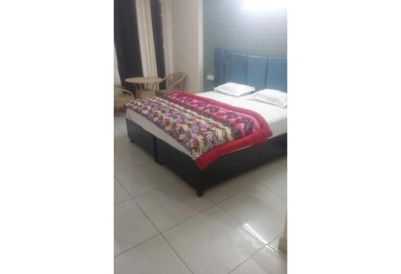 Hotel Himalayan Guest House, Solan