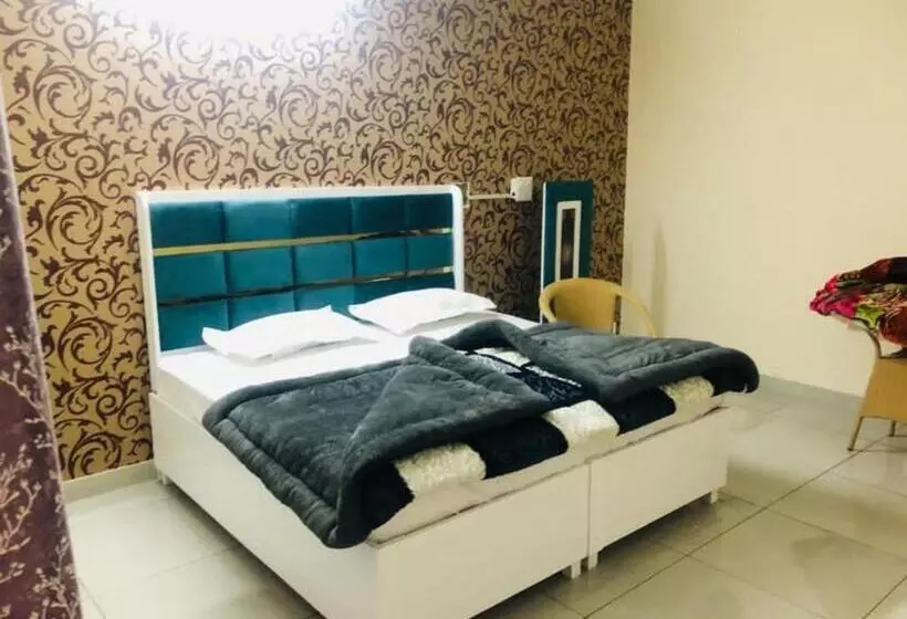 ホテル Himalayan Guest House, Solan