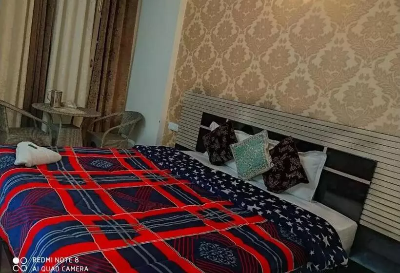 ホテル Himalayan Guest House, Solan
