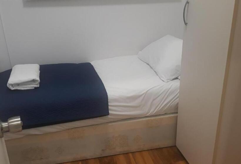 Hotelli Luxury Studio Flat