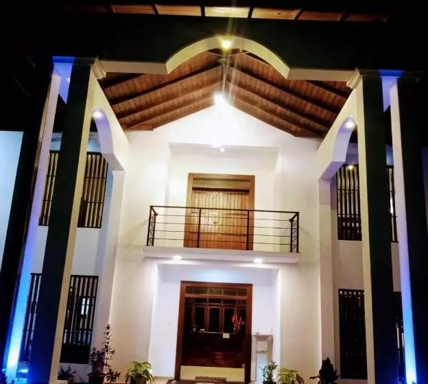 ホテル New Lavan Bolgoda