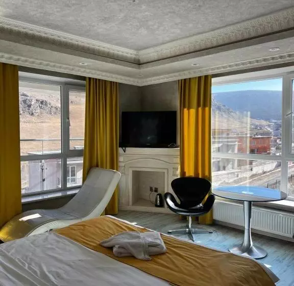 Hotel N&g