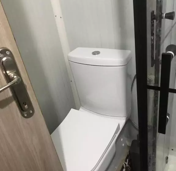 ホテル Nirvana Bungalov
