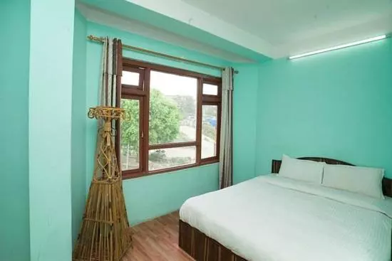 هتل Raghavi Place