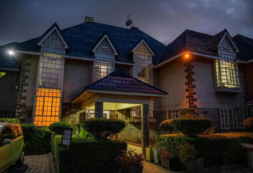 هتل The Blixen Resort & Spa