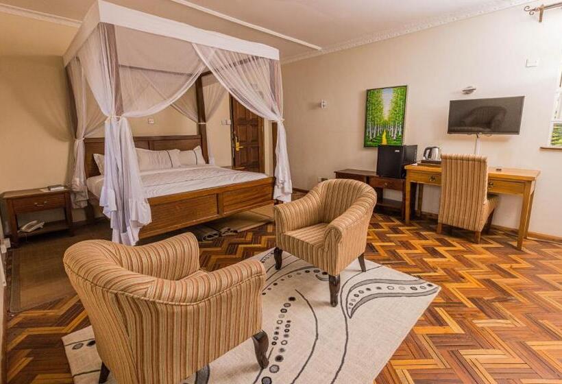 هتل The Blixen Resort & Spa