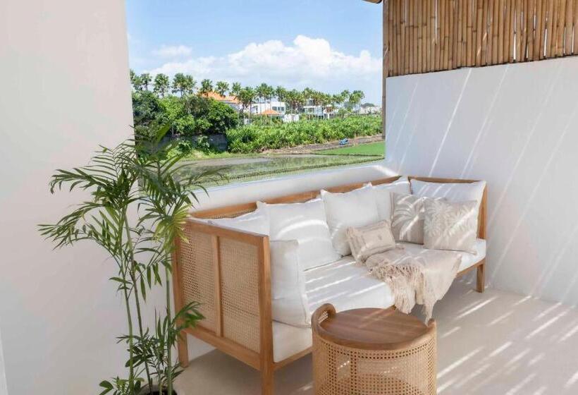 Пансион Arti By Umah Pererenan