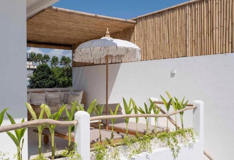 Пансион Arti By Umah Pererenan