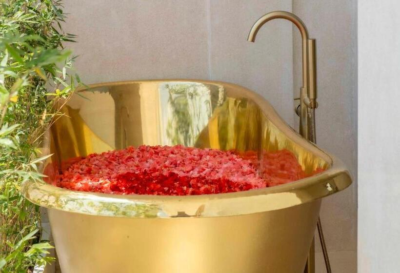 Пансион Arti By Umah Pererenan