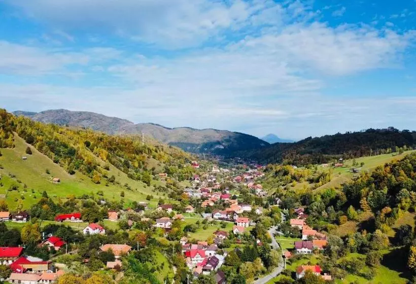 Majatalo Hillden Lodge &restaurant