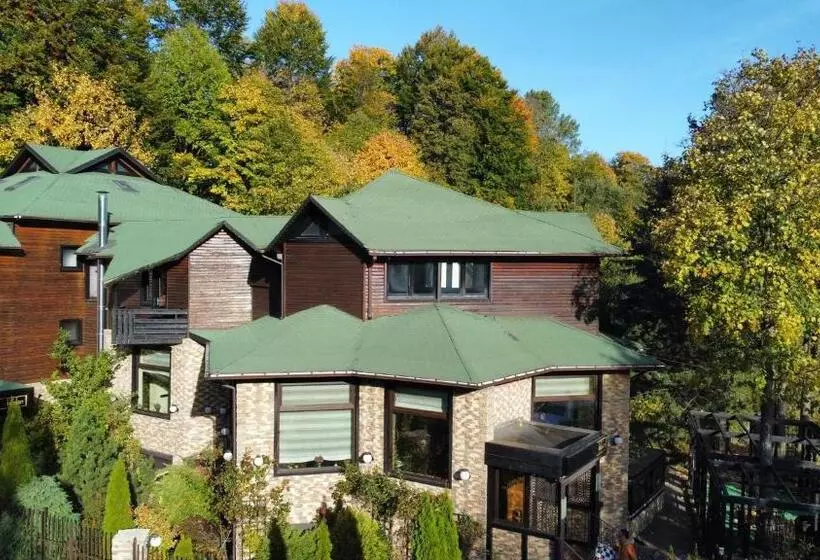 Majatalo Hillden Lodge &restaurant