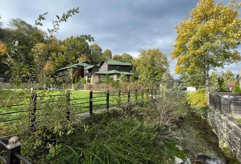 Majatalo Hillden Lodge &restaurant