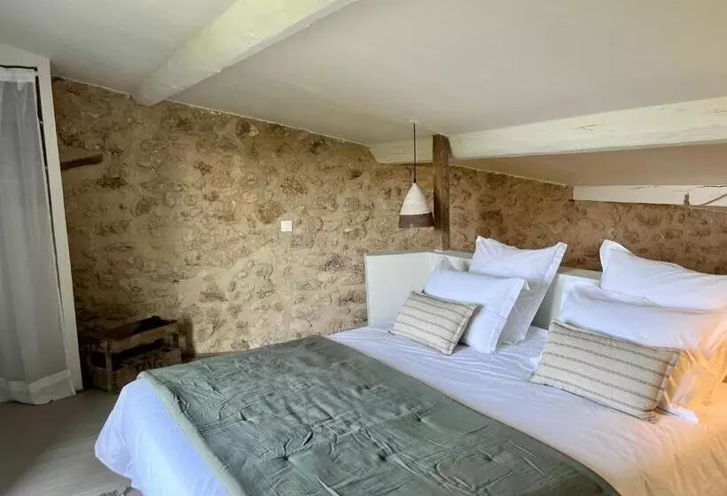 Majatalo Les Terrasses De Bélarga   Maison D Hôtes   Piscine Et Jacuzzi