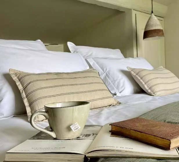 Majatalo Les Terrasses De Bélarga   Maison D Hôtes   Piscine Et Jacuzzi