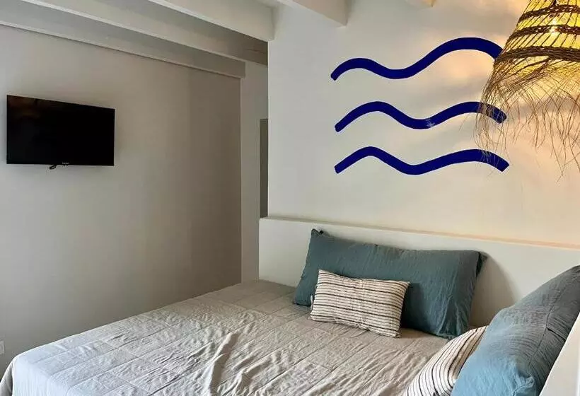 Majatalo Les Terrasses De Bélarga   Maison D Hôtes   Piscine Et Jacuzzi