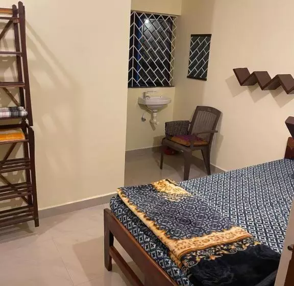 ペンション No Name Guesthouse