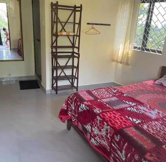 ペンション No Name Guesthouse