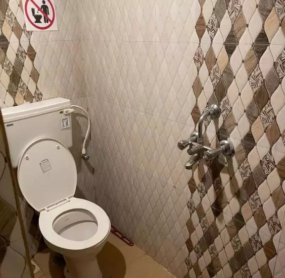 ペンション No Name Guesthouse