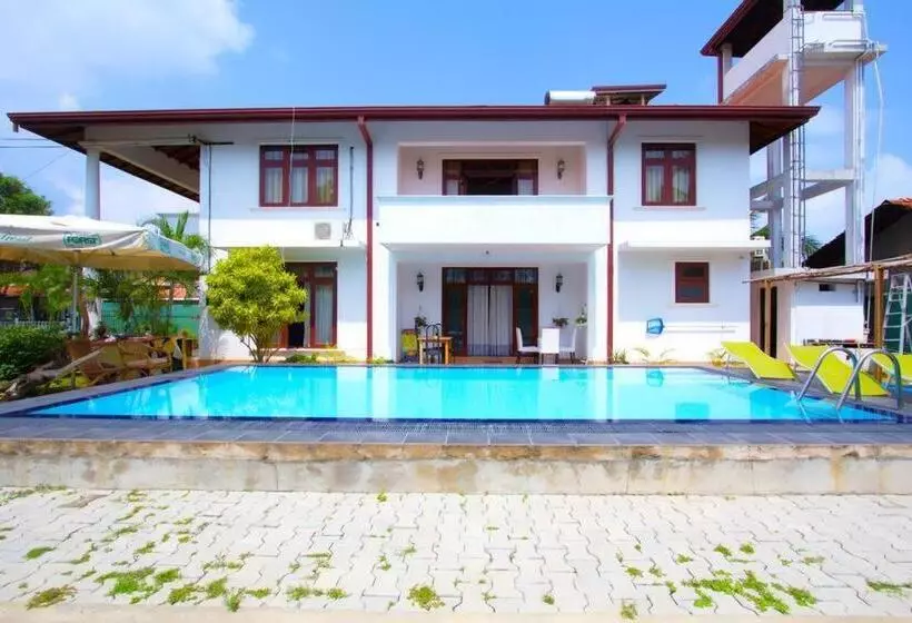 ペンション The Blue Ocean Guest House