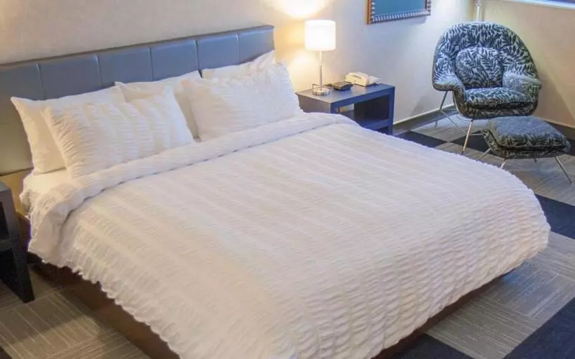Rapid City Hotel Luxury Private Suites