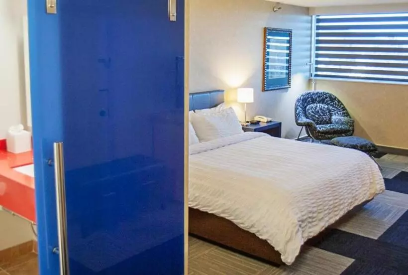 Rapid City Hotel Luxury Private Suites