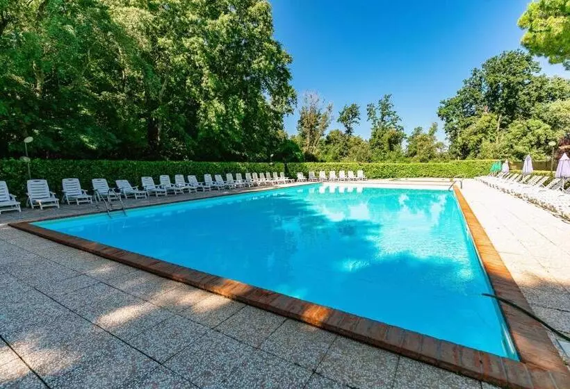 Residence With Swimming Pool In Guardistallo Surrounded By Nature
