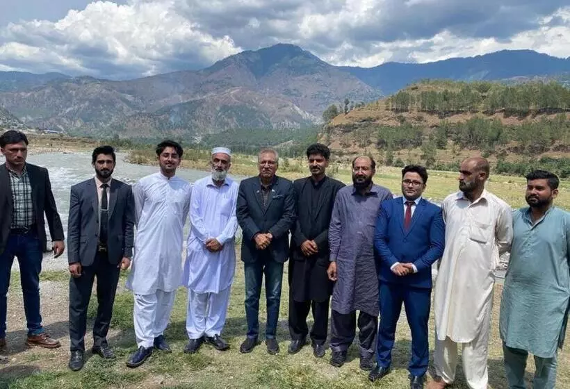 River Dine Hotel & Restaurant