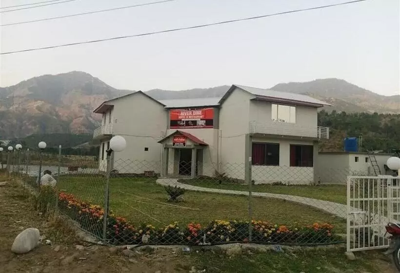 River Dine Hotel & Restaurant