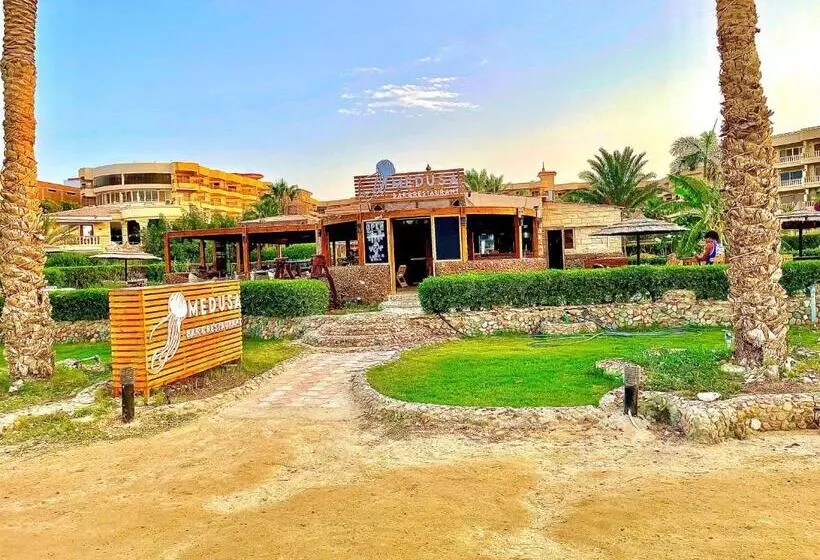 Top Floor Premier View Chalet In Red Sea Hurghada