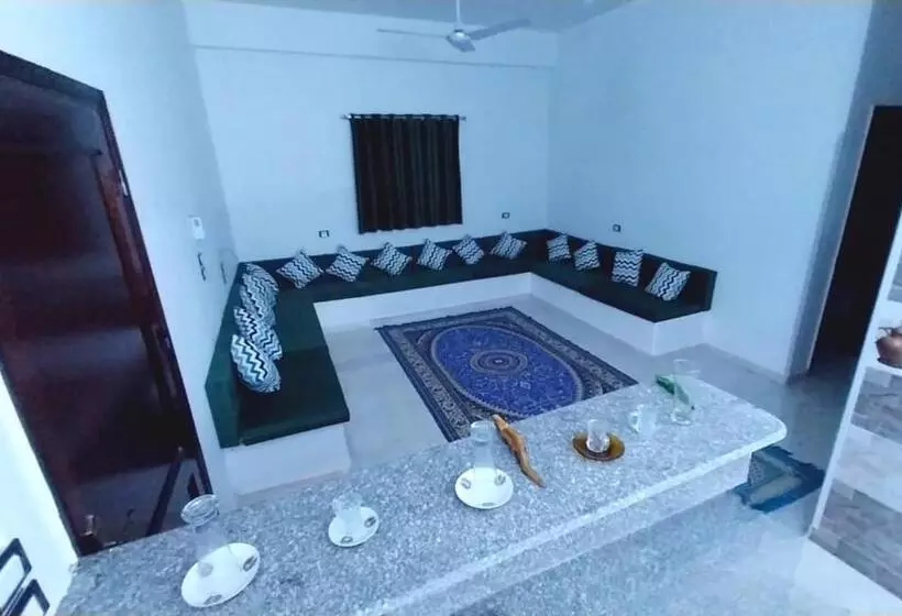 هاستل Magic Place Luxor