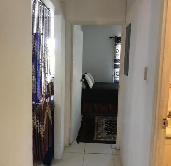 تختخواب و صبحانه Cams Hide Away Suite