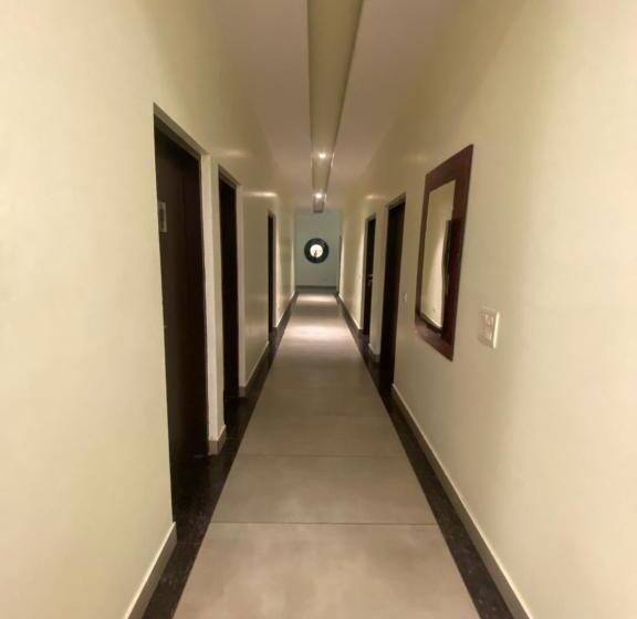 住宿加早餐  Cedar