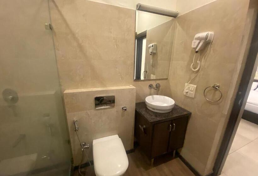 住宿加早餐  Cedar