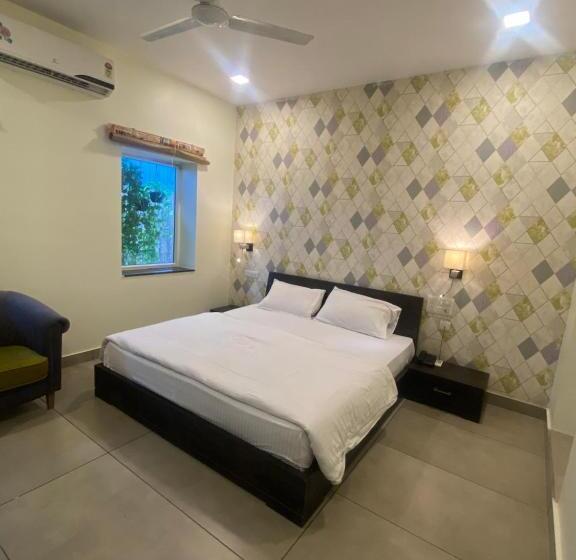 住宿加早餐  Cedar