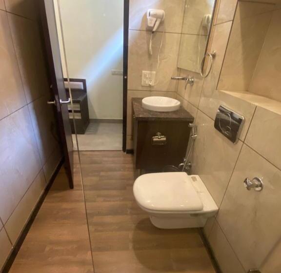 住宿加早餐  Cedar