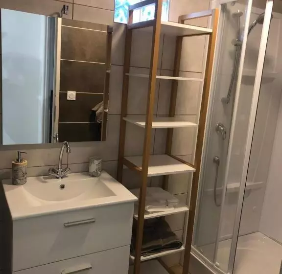 ベッドアンドブレックファースト Fromental