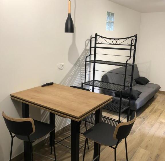 ベッドアンドブレックファースト Fromental