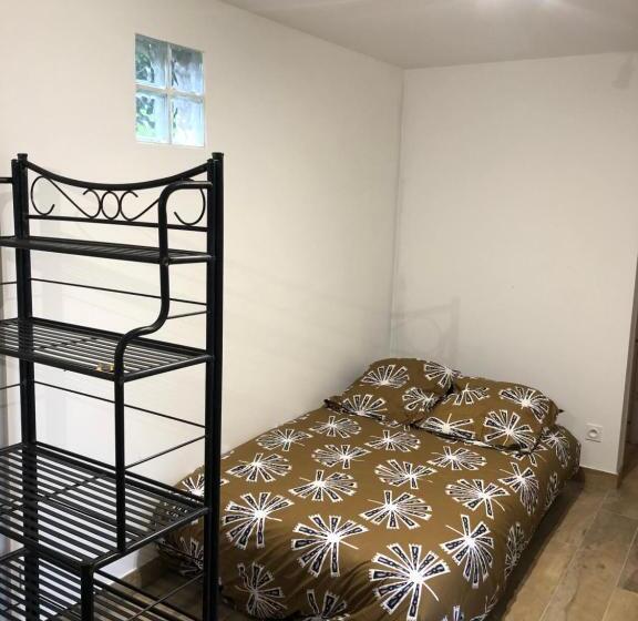 ベッドアンドブレックファースト Fromental