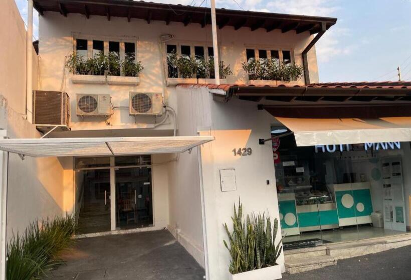 تختخواب و صبحانه Habitación En El Microcentro De Asunción